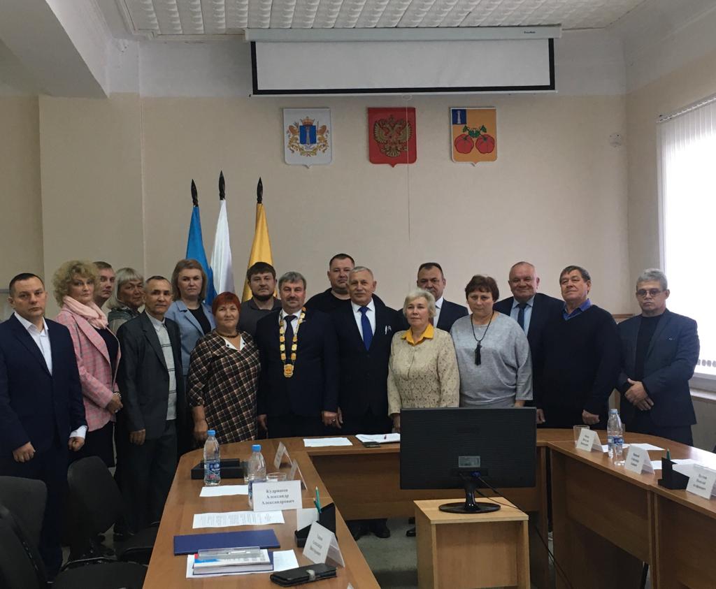 Первое заседание Совета депутатов муниципального образования «Сенгилеевский район» седьмого созыва.