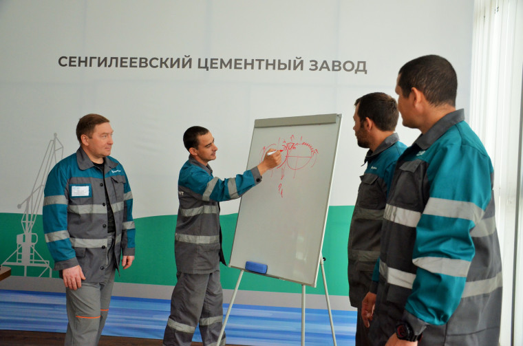 Сенгилеевский цементный завод стал победителем в конкурсе «Улучшение года 2023» в номинации «Лучшее решение ТРИЗ».